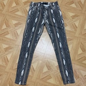 Joes Womens Snakeskin Jeans